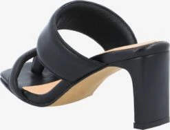 Bianco Slippers Teenslipper FABLE Dames Zwart 7 Bianco Slippers Teenslipper FABLE Dames Zwart -Tamaris Winkel 3e378f0ad331be8f672943848add65fb