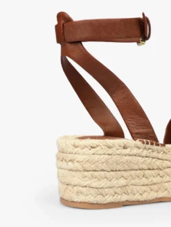 Scalpers Sandalen Met Hak Sandalen Met Riem Sunny Dames Bruin -Tamaris Winkel 75a9043f73a6e480193c161ca6ed10a8 scaled