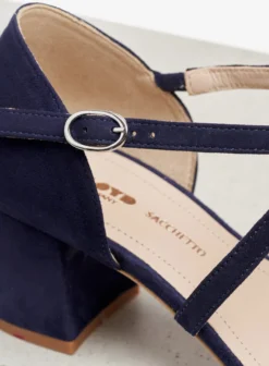 Lloyd Sandalen Met Hak Sandaal Dames Blauw 10 Lloyd Sandalen Met Hak Sandaal Dames Blauw -Tamaris Winkel b6adcfbf319d40f81b23e572f989e865 scaled