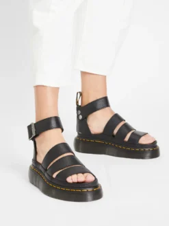 Dr. Martens Plateau Sandalen Sandaal CLARISSA II Dames Zwart -Tamaris Winkel da2314a38a0174dc439f1d5b31b8ec66 scaled