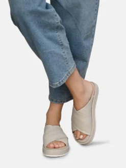 Plateau Sandalen Muiltjes MARCIE Dames Crème / Lichtbeige -Tamaris Winkel f8ca713ce9324475ed67771c1805be74 scaled